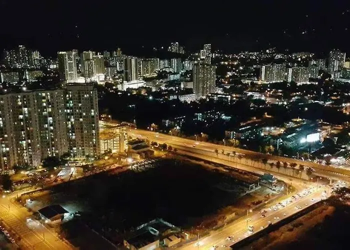 Maritime Suite Penang - City & Sea View